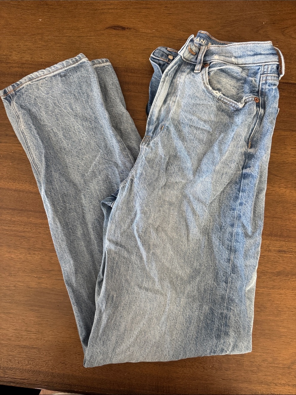 American Eagle Outfitters Light Blue Baggy Jeans